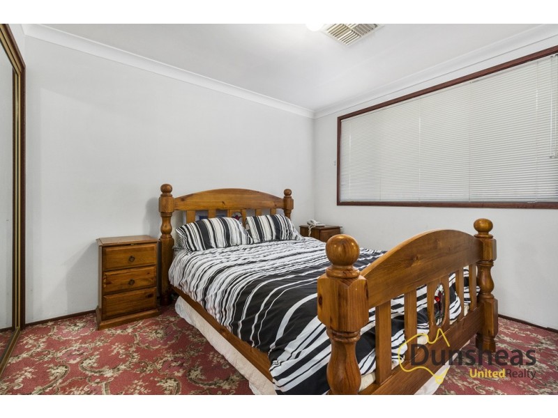 12 Swiveller Close, Ambarvale NSW 2560