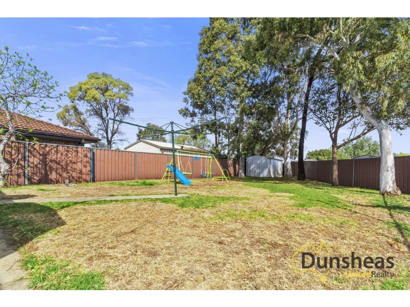 12 Swiveller Close, Ambarvale NSW 2560