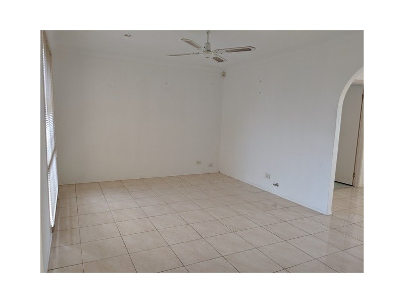 20 Wilkinson Crescent, Ingleburn NSW 2565