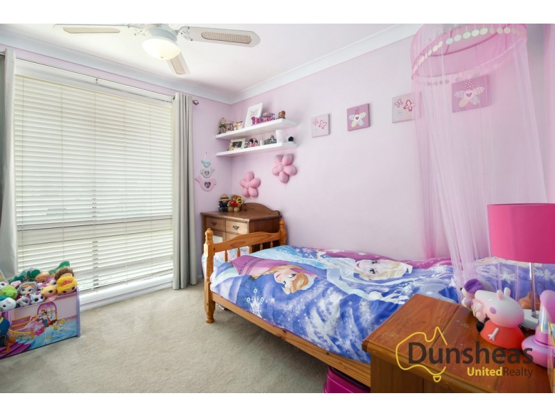 58 Bainbridge Ave, Ingleburn NSW 2565