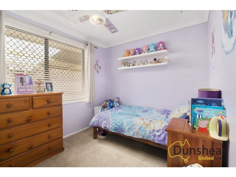 58 Bainbridge Ave, Ingleburn NSW 2565