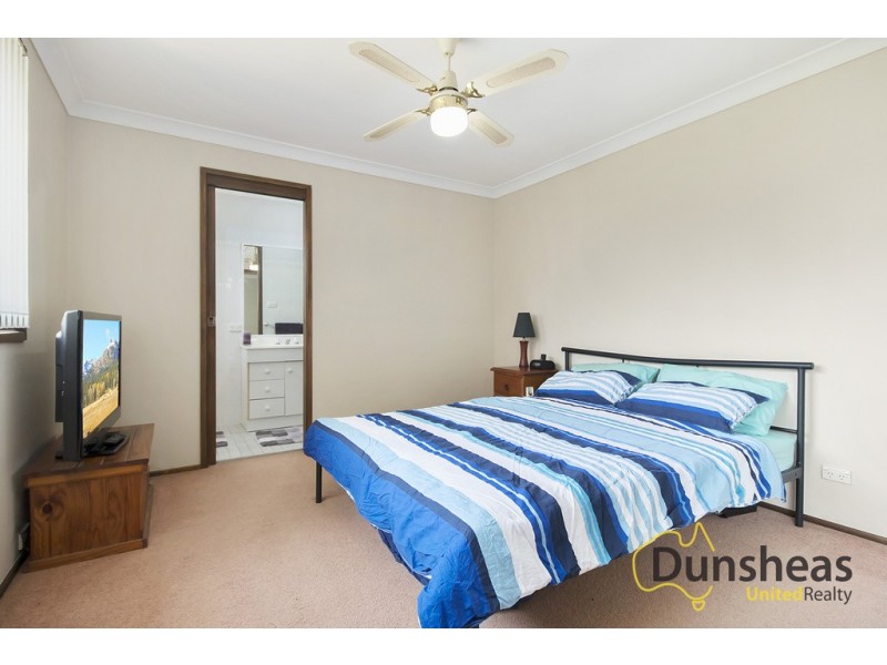 58 Bainbridge Ave, Ingleburn NSW 2565