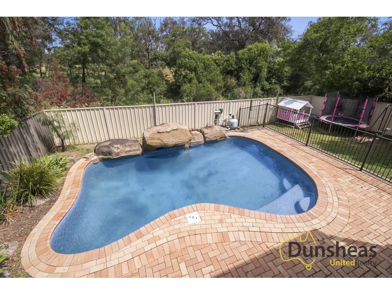 58 Bainbridge Ave, Ingleburn NSW 2565