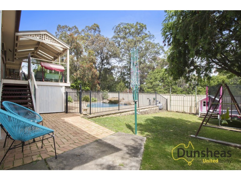 58 Bainbridge Ave, Ingleburn NSW 2565