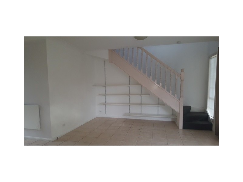 4/11 Barwon Place, Campbelltown NSW 2560