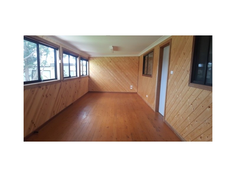 127 Waminda Avenue, Campbelltown NSW 2560