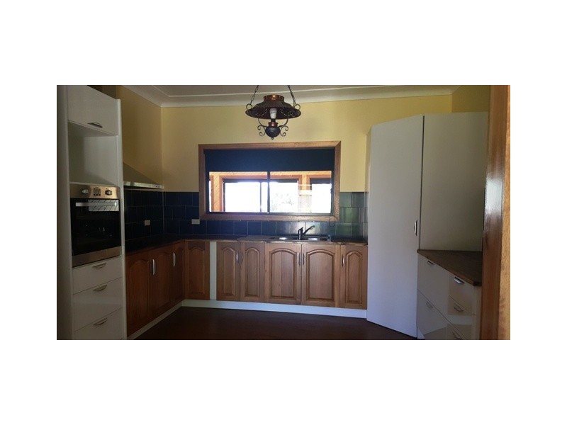 127 Waminda Avenue, Campbelltown NSW 2560