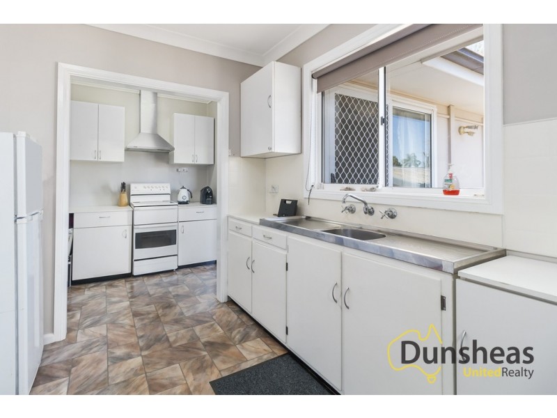 38 Turimetta Avenue, Leumeah NSW 2560