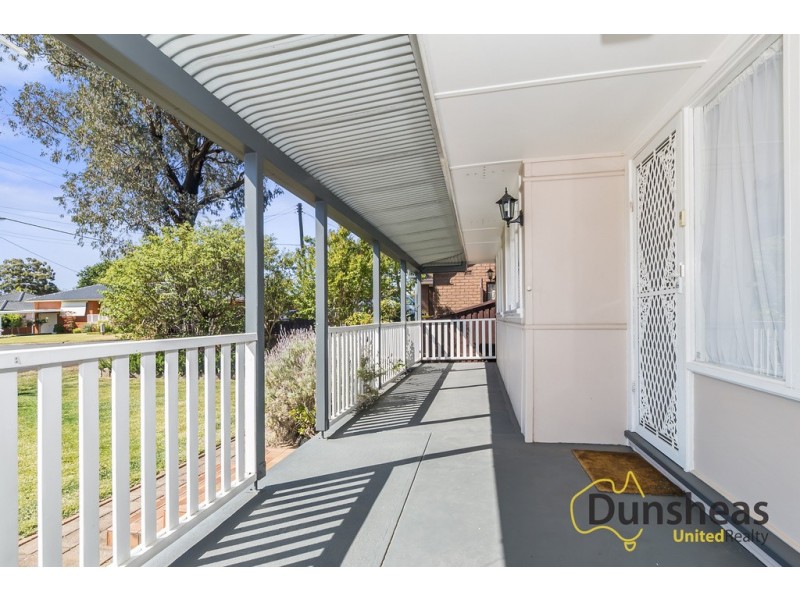 38 Turimetta Avenue, Leumeah NSW 2560