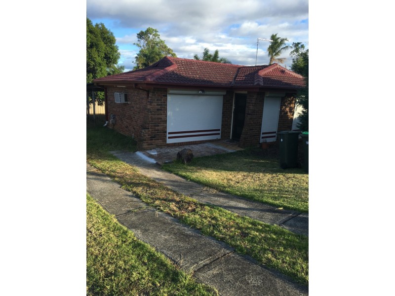 24 Lancia Drive, Ingleburn NSW 2565