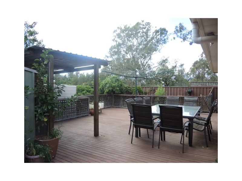 23 Aseki Avenue, Glenfield NSW 2167