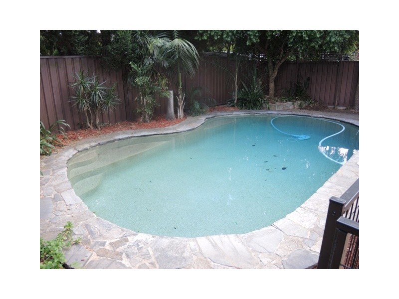 23 Aseki Avenue, Glenfield NSW 2167