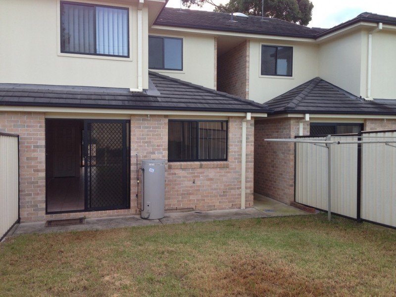 2B Belford Street, Ingleburn NSW 2565