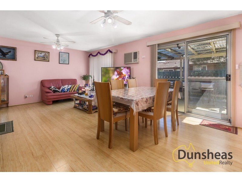 13 Longhurst Road, Minto NSW 2566