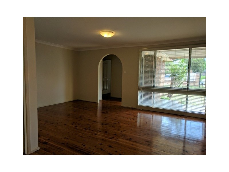 34 Benham Road, Minto NSW 2566