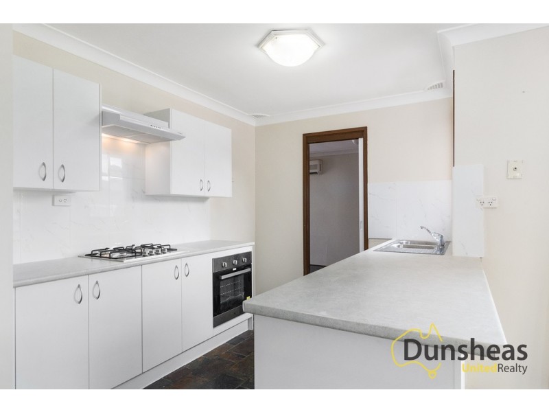 10 Leyland Place, Ingleburn NSW 2565