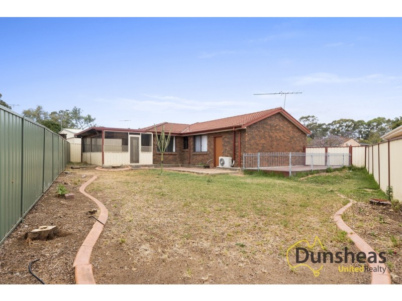 10 Leyland Place, Ingleburn NSW 2565