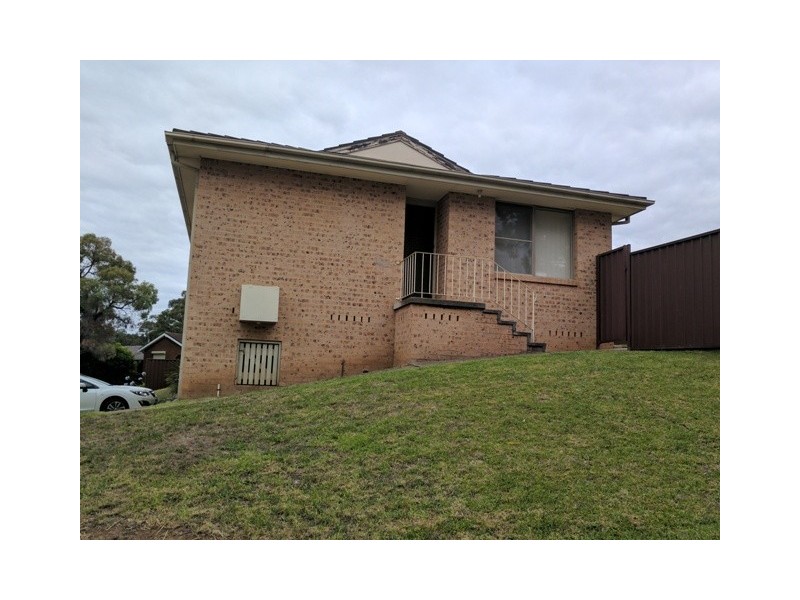 2/2 Amber Place, Eagle Vale NSW 2558