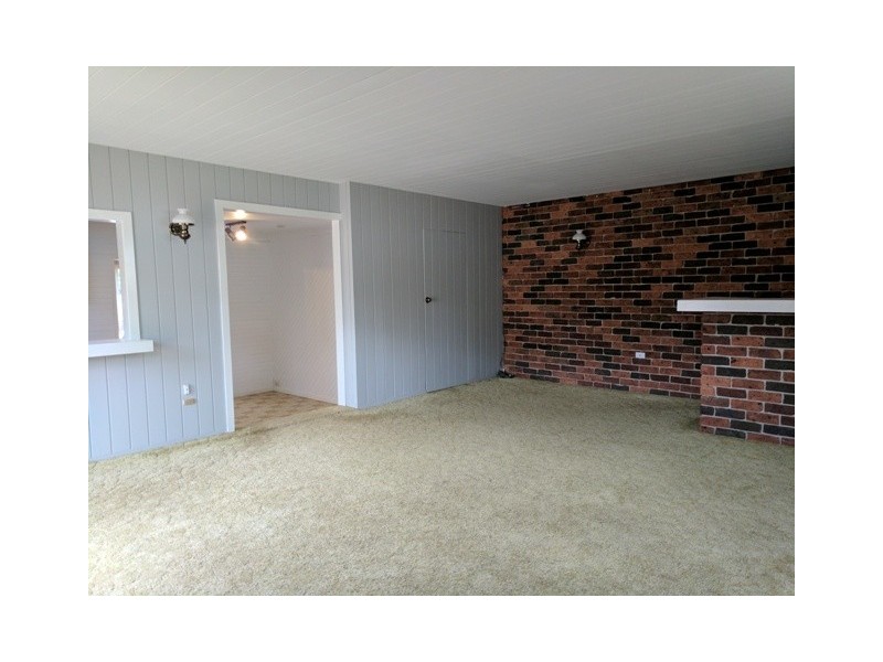 228 St Johns Road, Bradbury NSW 2560