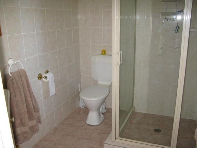 38 Bainbridge Ave, Ingleburn NSW 2565