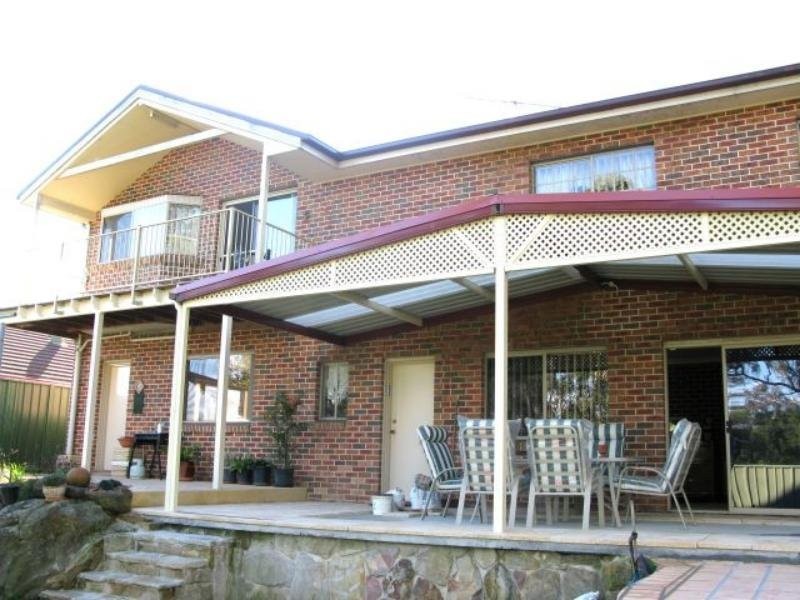 38 Bainbridge Ave, Ingleburn NSW 2565