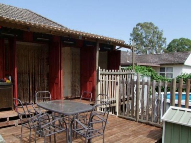 Macquarie Fields NSW 2564