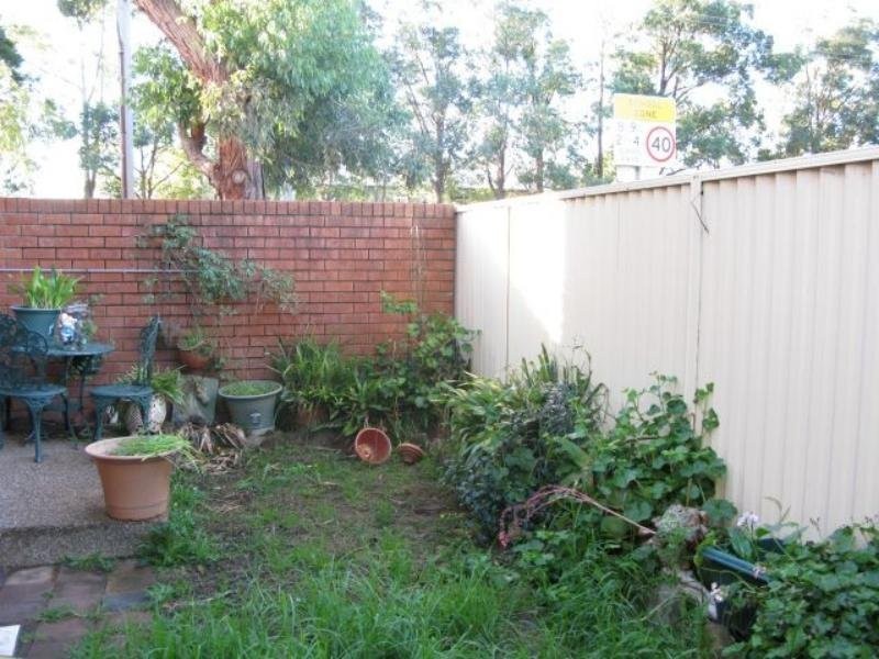 Macquarie Fields NSW 2564