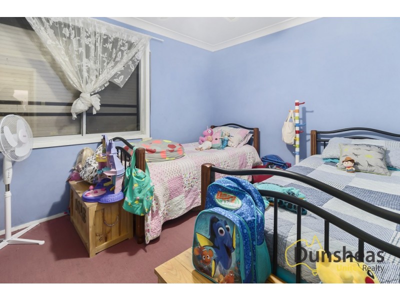 7 Willett Place, Ambarvale NSW 2560