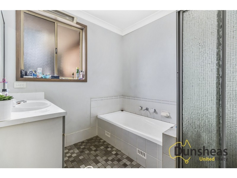 7/1-3 Gordon Avenue, Ingleburn NSW 2565