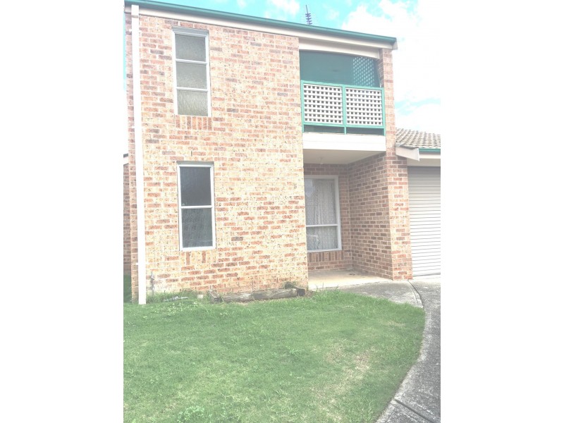 5/225 Harrow Road, Glenfield NSW 2167