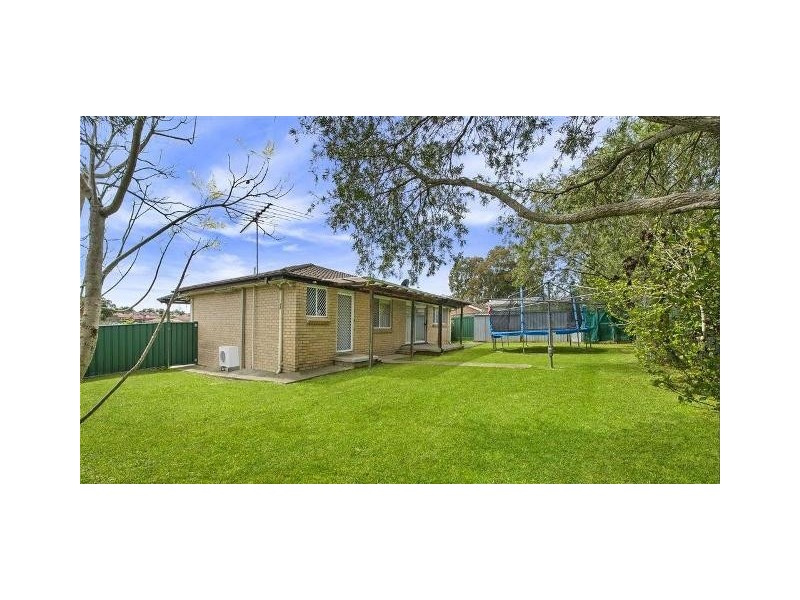 69 Westmoreland, Leumeah NSW 2560