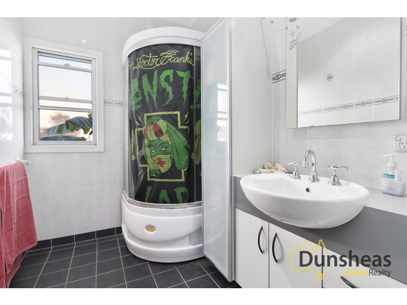 72 Belmont Road, Glenfield NSW 2167