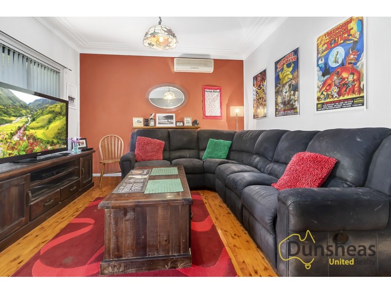 72 Belmont Road, Glenfield NSW 2167