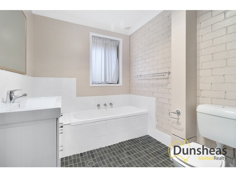 6/29 Myee Road, Macquarie Fields NSW 2564