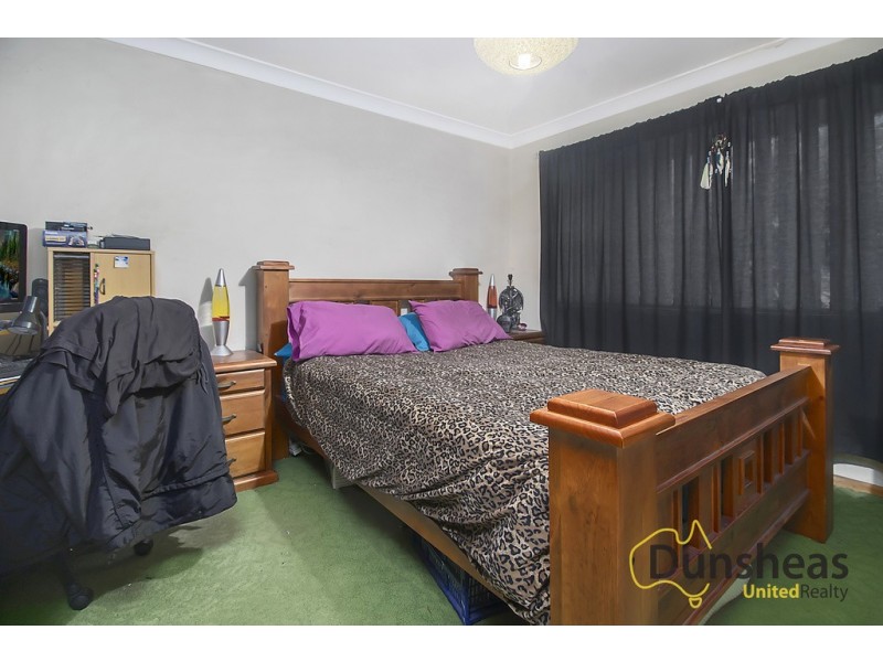5 Carinda Street, Ingleburn NSW 2565