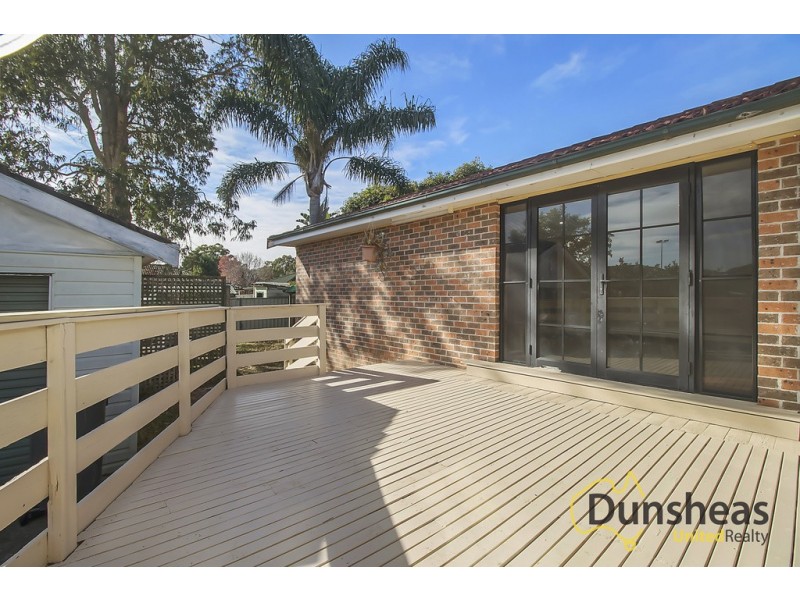 1 Finch Place, Ingleburn NSW 2565