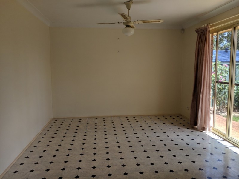 18 Desmond Street, Ingleburn NSW 2565