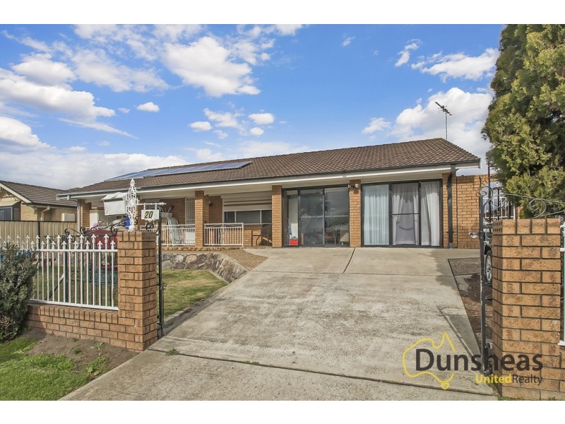 20 Fraser Street, Macquarie Fields NSW 2564