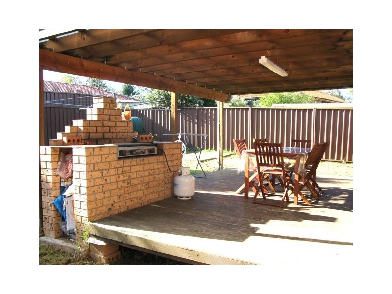 Ingleburn NSW 2565