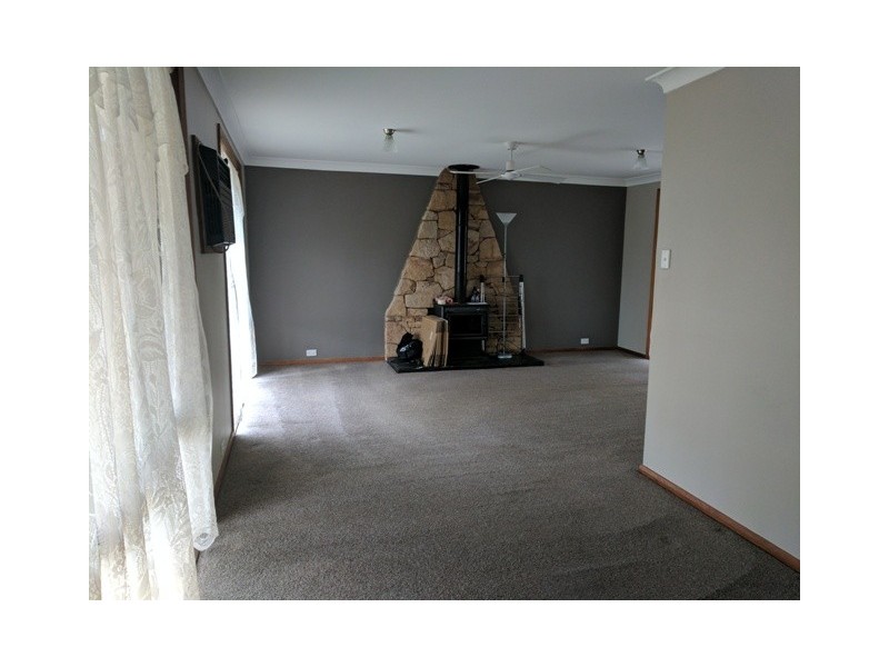 12 Rider Place, Minto NSW 2566