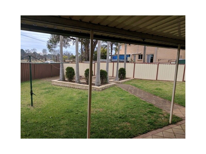 12 Rider Place, Minto NSW 2566