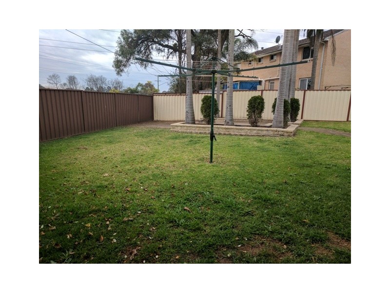 12 Rider Place, Minto NSW 2566