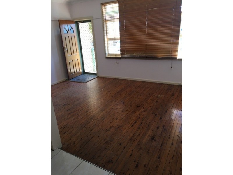 14 Euroka Street, Ingleburn NSW 2565