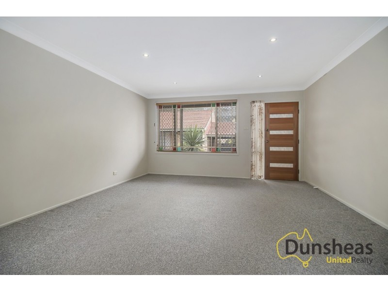 4/34 Kings Road, Ingleburn NSW 2565