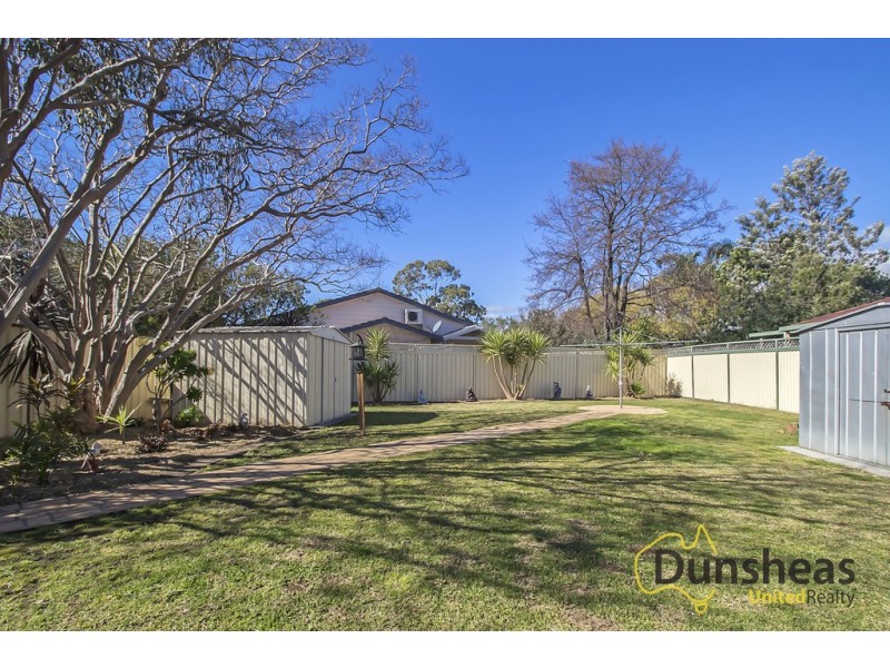 15 Pritchard Road, Macquarie Fields NSW 2564