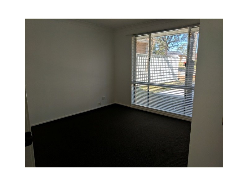 10 Wignell Place, Mount Annan NSW 2567