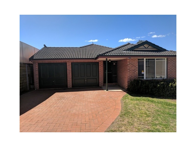 17 Hannam Place, Englorie Park NSW 2560