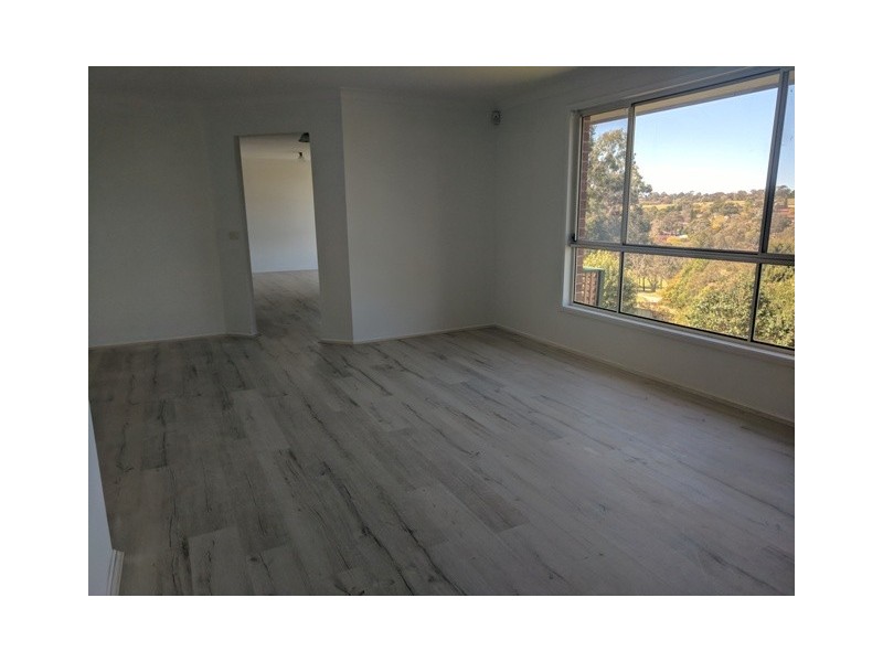 17 Hannam Place, Englorie Park NSW 2560
