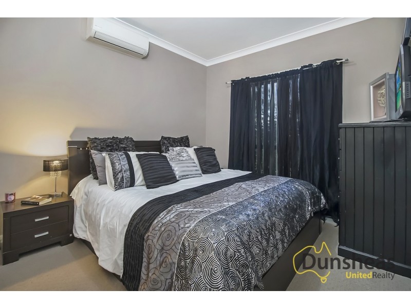 37 Grampian Avenue, Minto NSW 2566