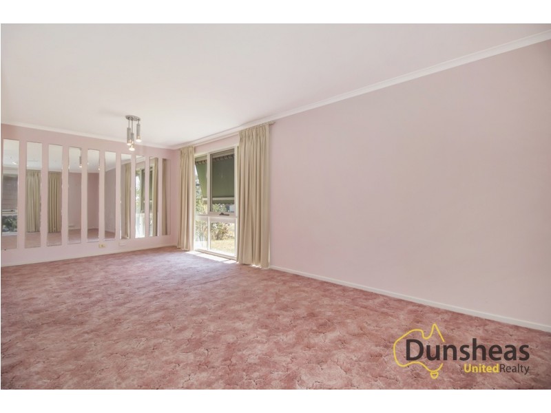 34 Longhurst Road, Minto NSW 2566